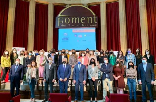 Juno Projects beca Working Women Week